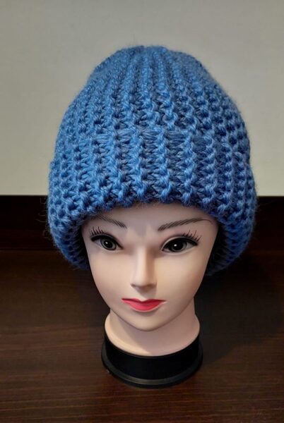 Knitted hat bini (handmade)