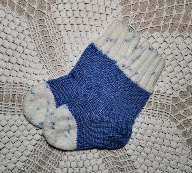 Knitted children's socks (handmade)